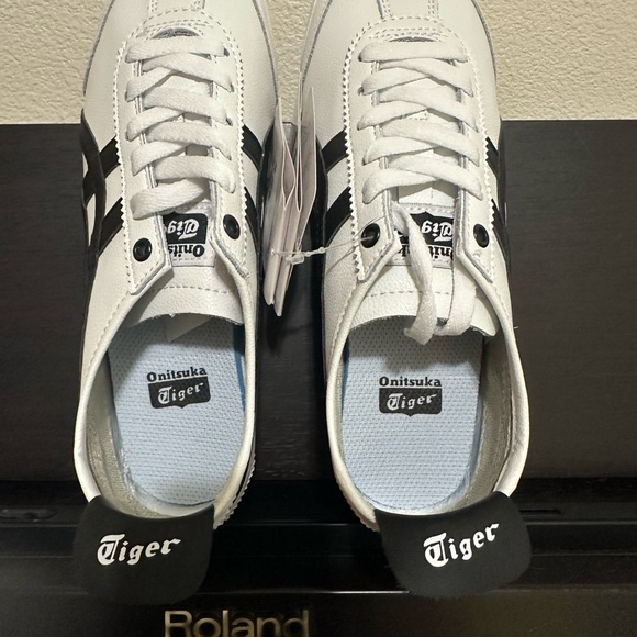 Onitsuka Tiger by Asics White and Black Casual Shoes - Picture 5 of 14